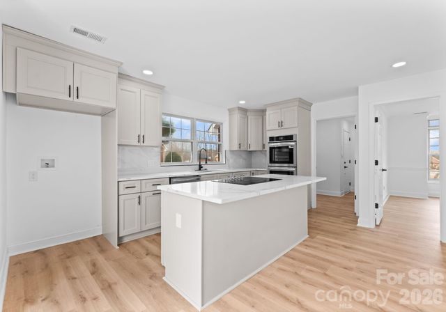 14340 Kendalton Meadow Drive, Mint Hill, NC 28227