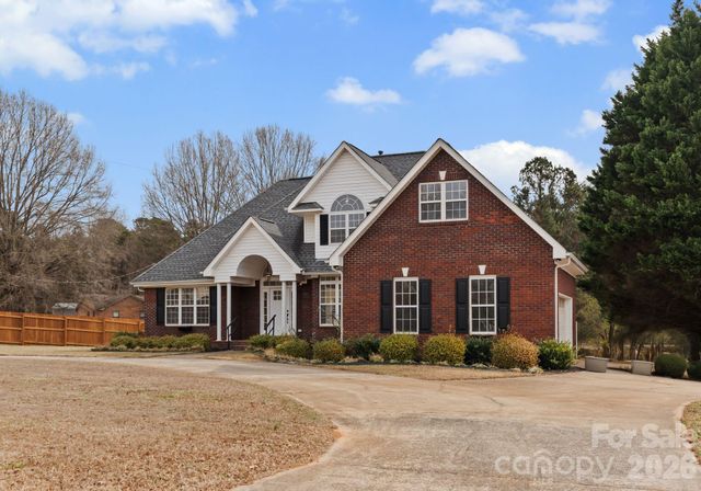 14340 Kendalton Meadow Drive, Mint Hill, NC 28227