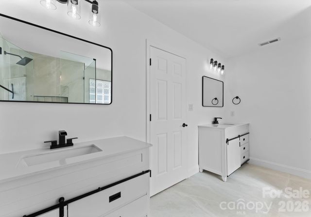 14340 Kendalton Meadow Drive, Mint Hill, NC 28227