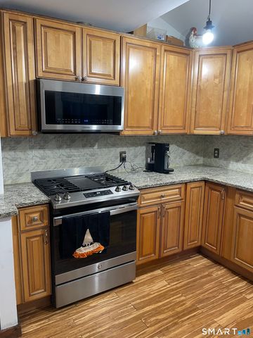 102 Carroll Avenue, Bridgeport, CT 06607