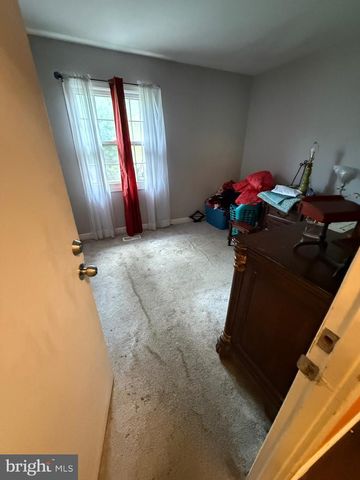 16 TERRELL LN, Willingboro, NJ 08046