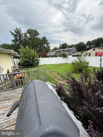 16 TERRELL LN, Willingboro, NJ 08046
