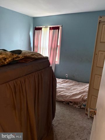 16 TERRELL LN, Willingboro, NJ 08046
