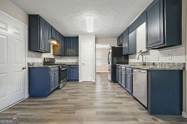 1012 Atherton Lane, Woodstock, GA 30189