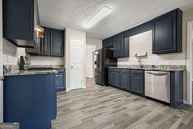 1012 Atherton Lane, Woodstock, GA 30189