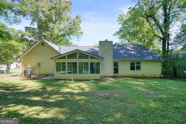 1012 Atherton Lane, Woodstock, GA 30189