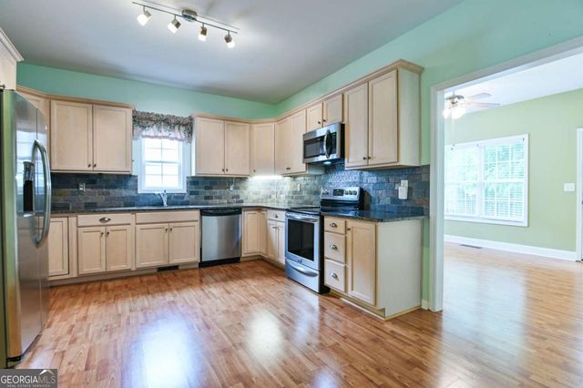 170 Meredith Ridge Road 8, Athens, GA 30605