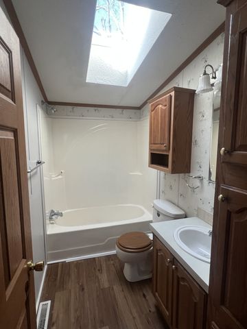 697 Club Springs Rd, Buffalo Valley, TN 38548