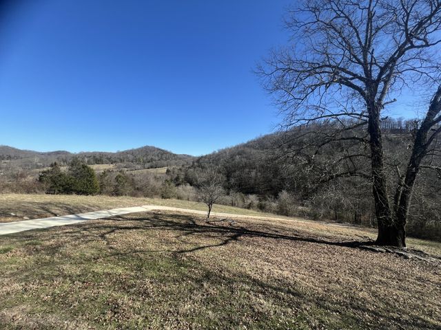 697 Club Springs Rd, Buffalo Valley, TN 38548