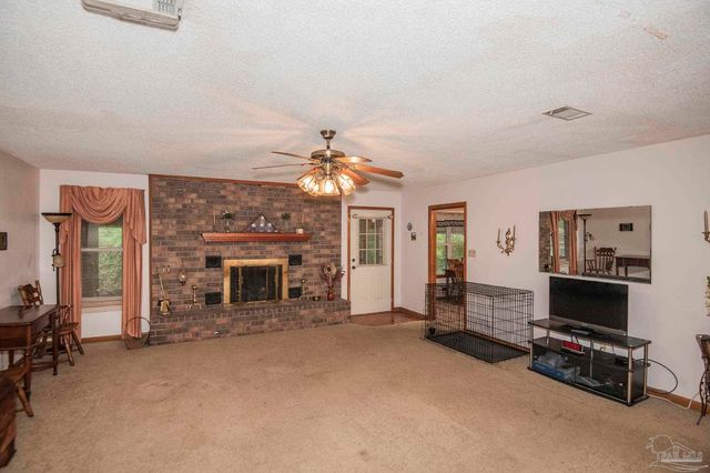 1210 Goldenrod Rd, Cantonment, FL 32533