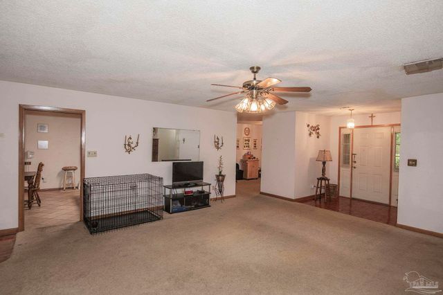 1210 Goldenrod Rd, Cantonment, FL 32533