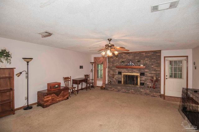 1210 Goldenrod Rd, Cantonment, FL 32533