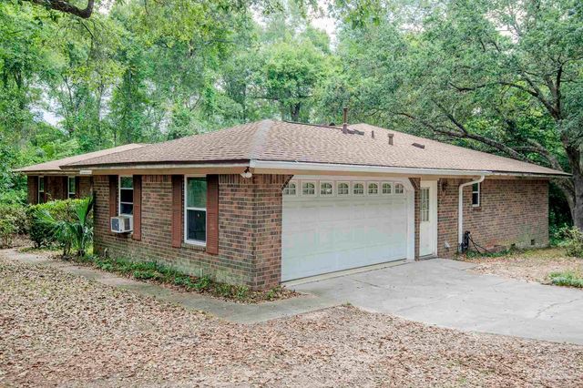 1210 Goldenrod Rd, Cantonment, FL 32533
