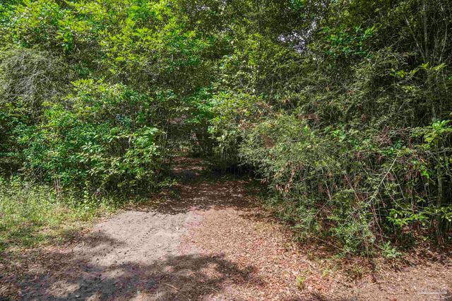 1210 Goldenrod Rd, Cantonment, FL 32533