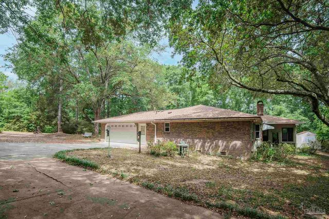 1210 Goldenrod Rd, Cantonment, FL 32533