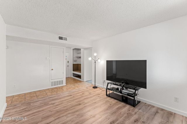 1818 Louise Circle, Las Cruces, NM 88001