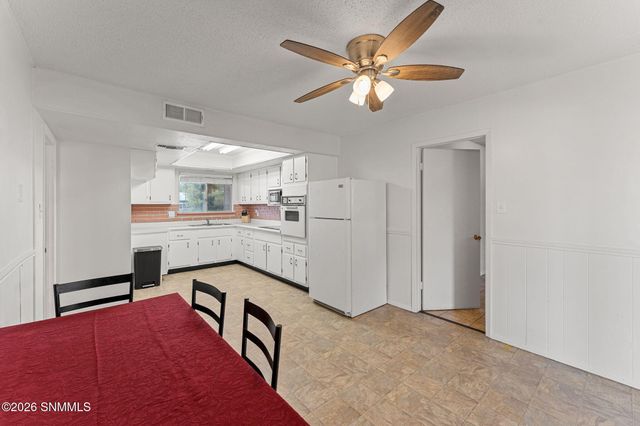 1818 Louise Circle, Las Cruces, NM 88001