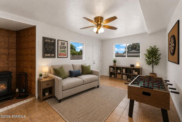 1818 Louise Circle, Las Cruces, NM 88001