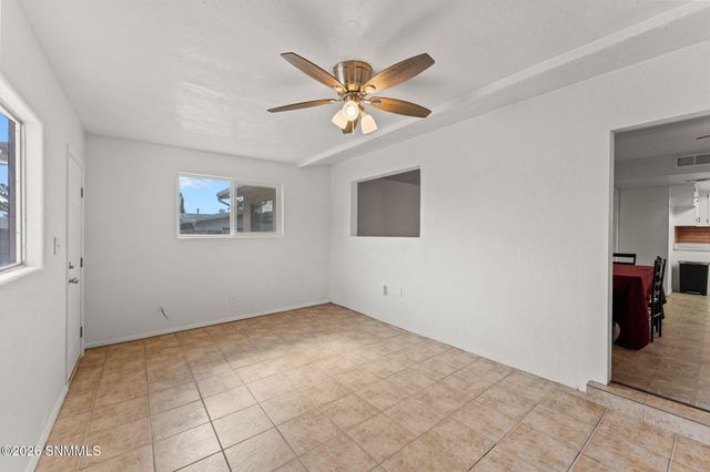 1818 Louise Circle, Las Cruces, NM 88001