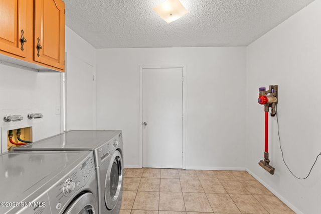 1818 Louise Circle, Las Cruces, NM 88001