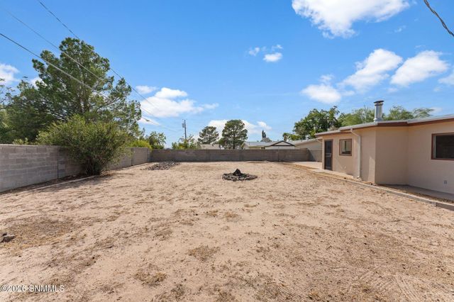 1818 Louise Circle, Las Cruces, NM 88001