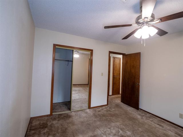 5502 Aquarius, Shawnee, OK 74804