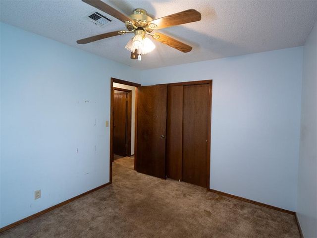5502 Aquarius, Shawnee, OK 74804