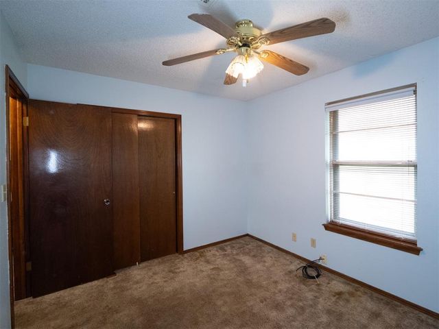 5502 Aquarius, Shawnee, OK 74804