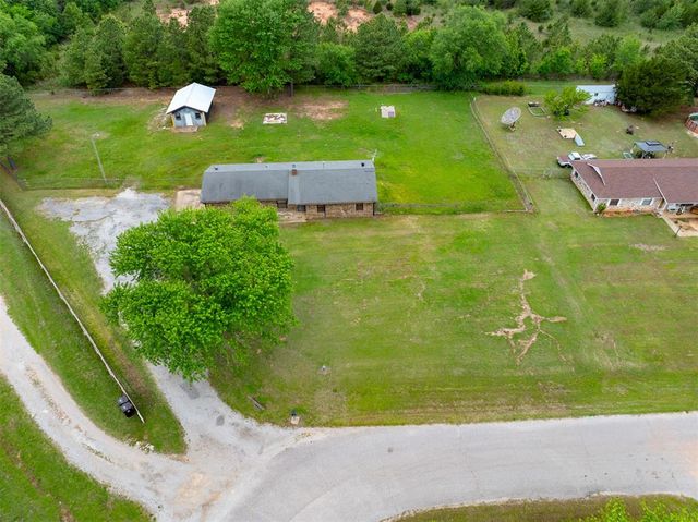 5502 Aquarius, Shawnee, OK 74804
