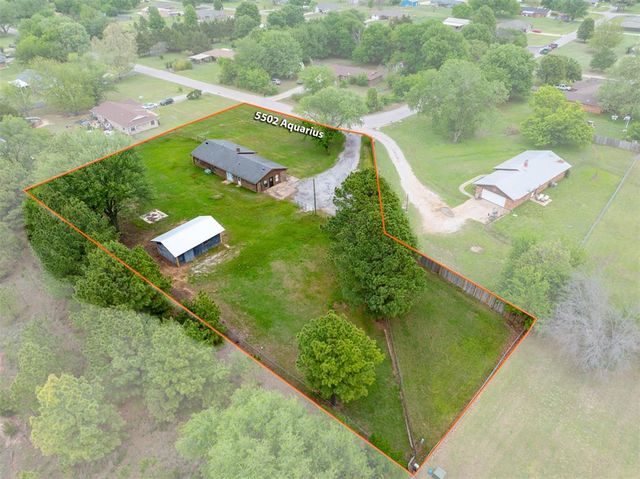 5502 Aquarius, Shawnee, OK 74804