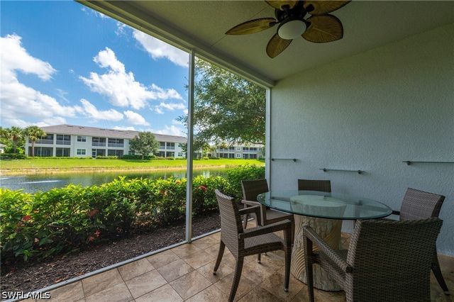 6954 Avalon CIR 702, Naples, FL 34112
