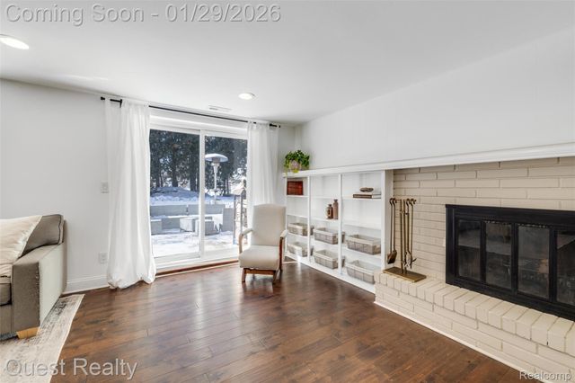 6702 Cathedral Drive, Bloomfield Hills, MI 48301