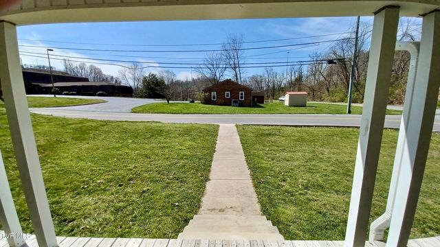 1411 Island Road, Bristol, VA 24201