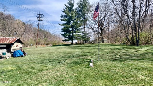 1411 Island Road, Bristol, VA 24201