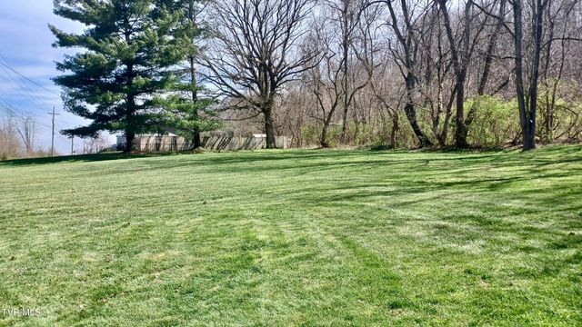 1411 Island Road, Bristol, VA 24201