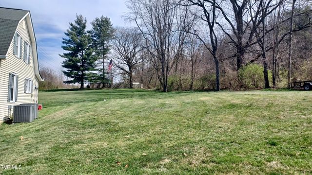 1411 Island Road, Bristol, VA 24201