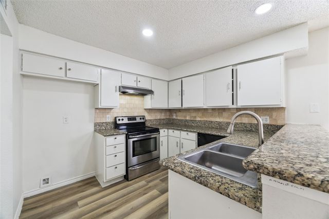 13020 Leader Street 927, Houston, TX 77072