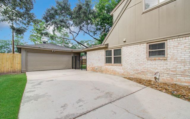 11514 Normont Drive Drive, Houston, TX 77070
