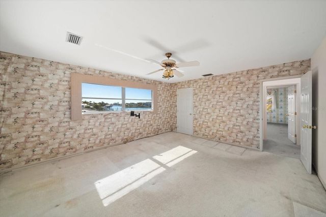 878 HARBOR ISLAND, Clearwater Beach, FL 33767