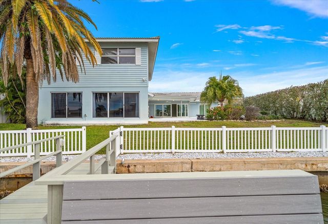 878 HARBOR ISLAND, Clearwater Beach, FL 33767