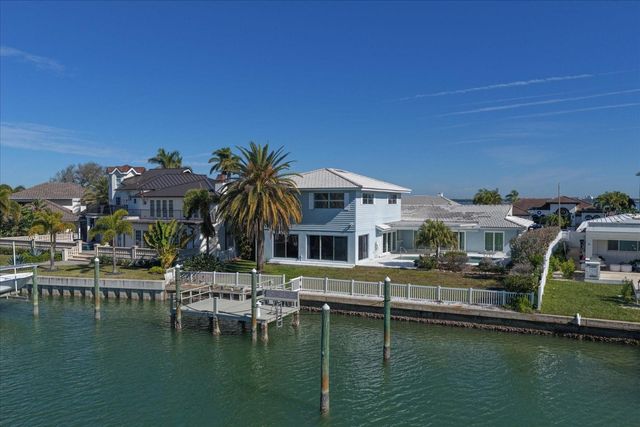 878 HARBOR ISLAND, Clearwater Beach, FL 33767