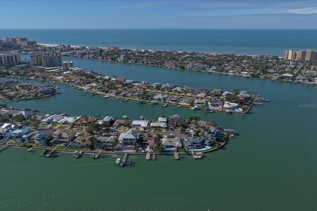 878 HARBOR ISLAND, Clearwater Beach, FL 33767