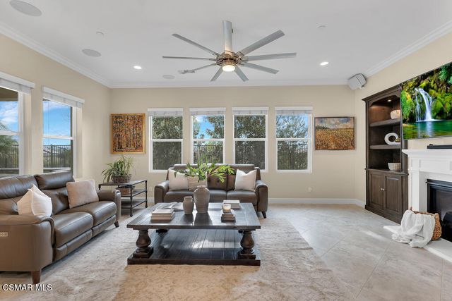 6894 Copper Creek Place, Moorpark, CA 93021