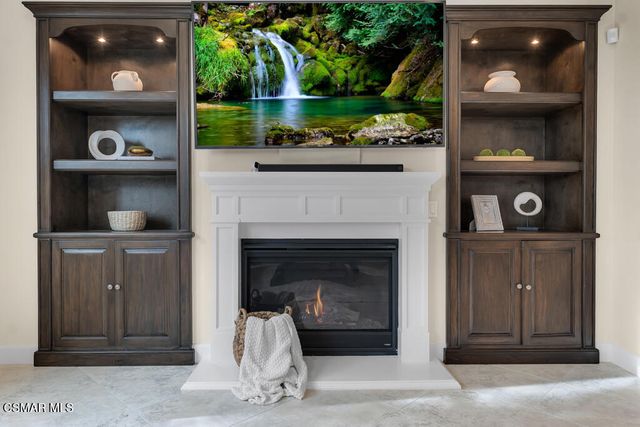 6894 Copper Creek Place, Moorpark, CA 93021