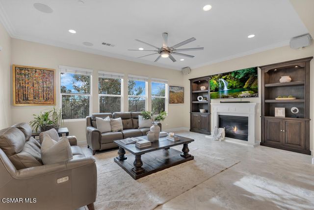 6894 Copper Creek Place, Moorpark, CA 93021