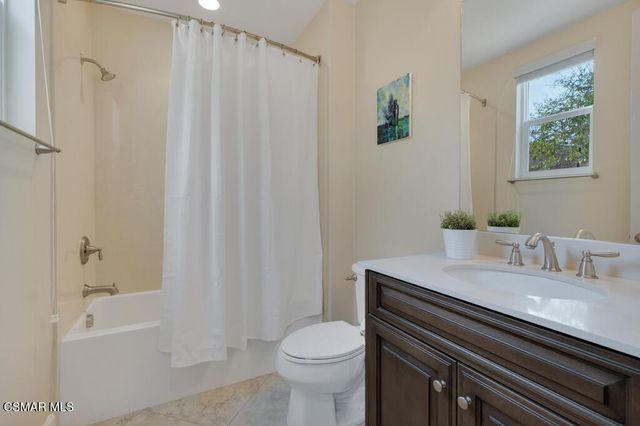 6894 Copper Creek Place, Moorpark, CA 93021