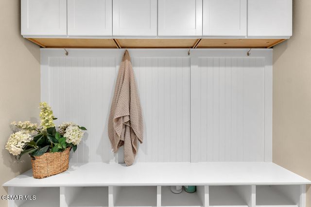 6894 Copper Creek Place, Moorpark, CA 93021