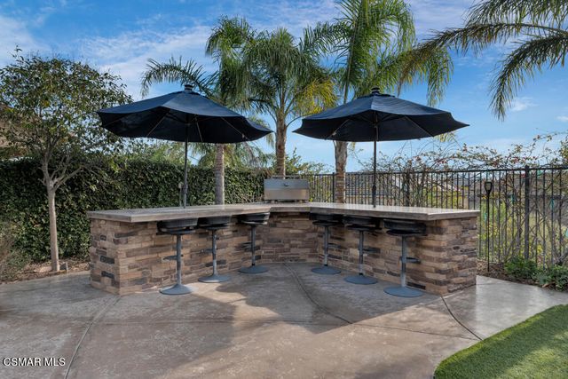 6894 Copper Creek Place, Moorpark, CA 93021