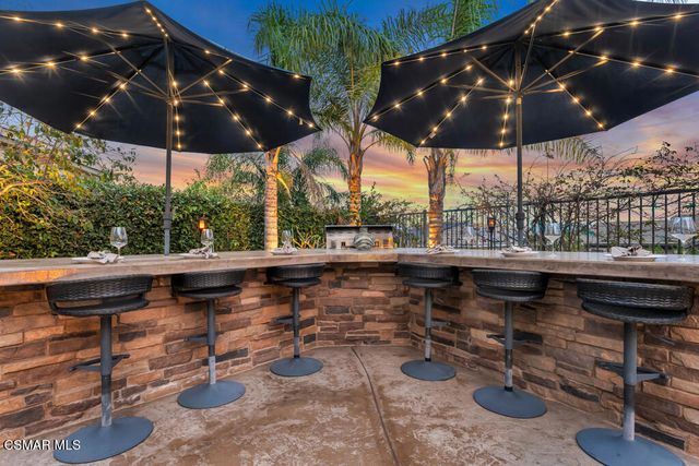 6894 Copper Creek Place, Moorpark, CA 93021