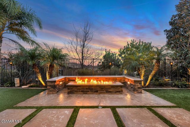 6894 Copper Creek Place, Moorpark, CA 93021